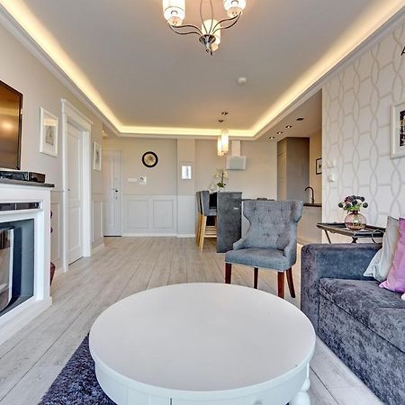 City Center - Aura By Apartmore Gdansk Exterior foto