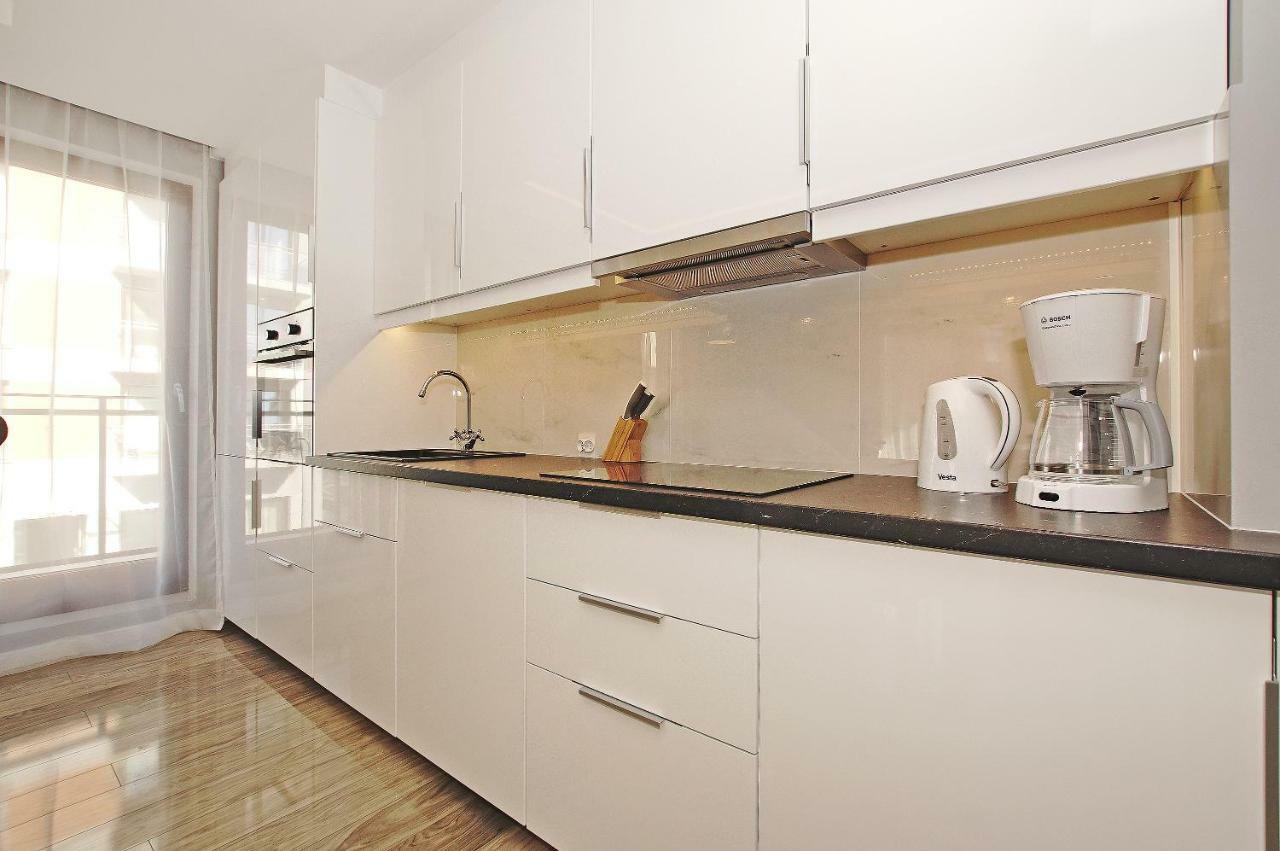 City Center - Aura By Apartmore Gdansk Exterior foto